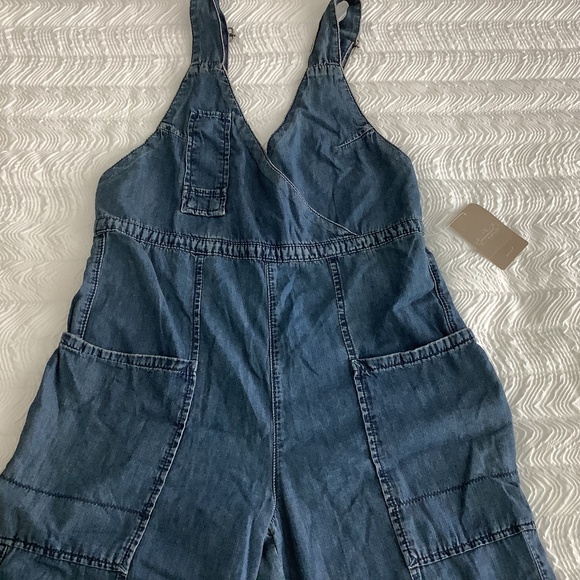 HOLDING HORSES Pants - Anthropologie Holding Horses Jean Jumpsuit New With Tags Size 30